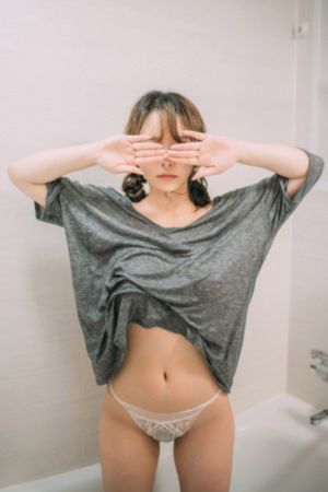 亚洲五月花_国产剧完整在线观看