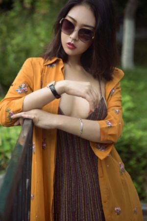 凹凸国产熟女精品视频国语_国产剧电影免费在线