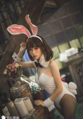 女按摩师电影_蓝光超清免费观看
