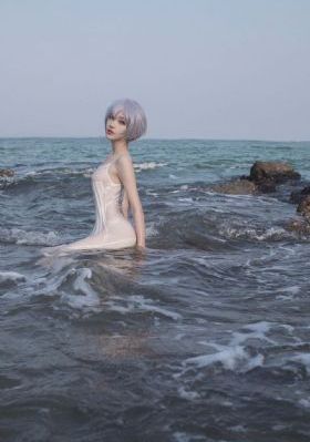 欧美综合区一区二区_免费观看